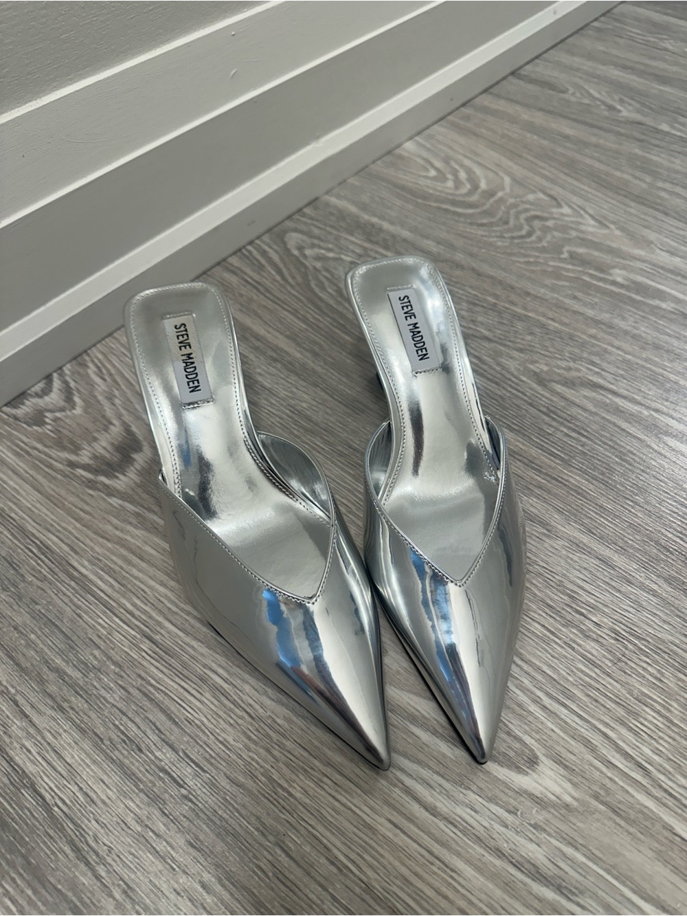 Steve Madden Metallic Silver Pointed Toe Mule Slides